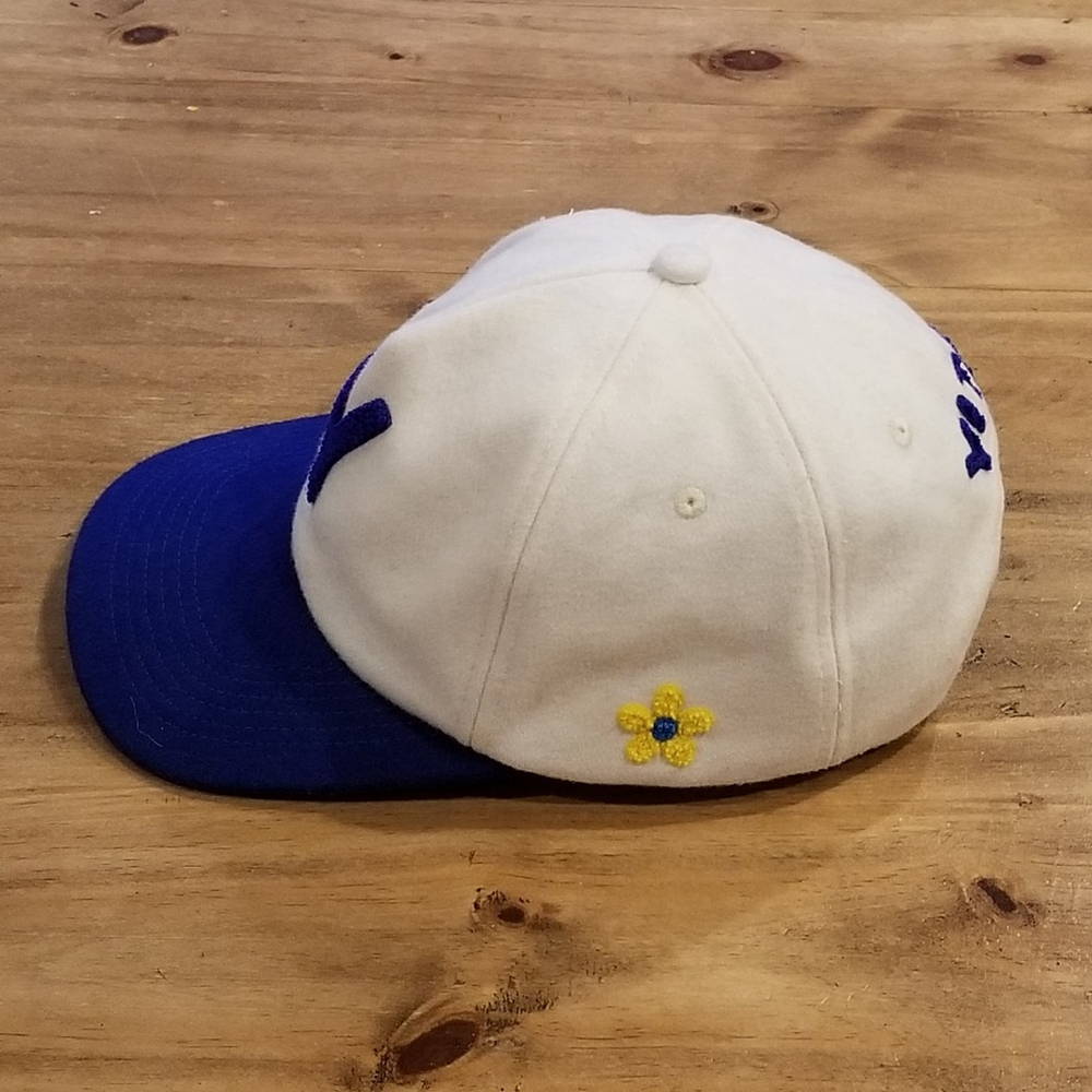 Yitai Letterman Hat Snapback White Blue Y Flower Logo Soft Wool Adjustable - Picture 2 of 8